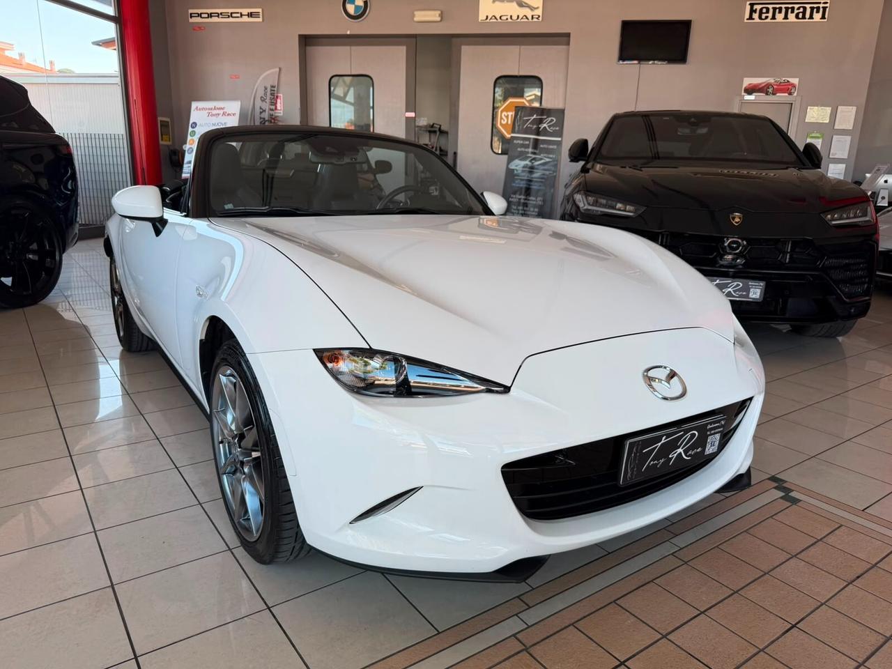 Mazda MX-5 1.5L 2.0 Exclusive-Line Skyactiv G 7900KM