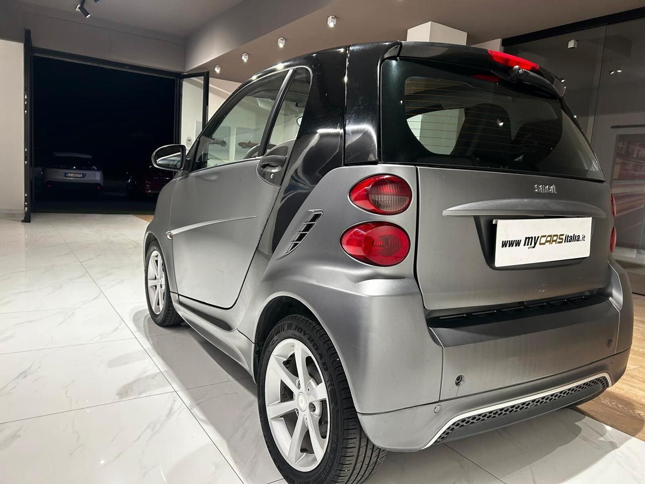 Smart ForTwo 1000 52 kW MHD coupé passion
