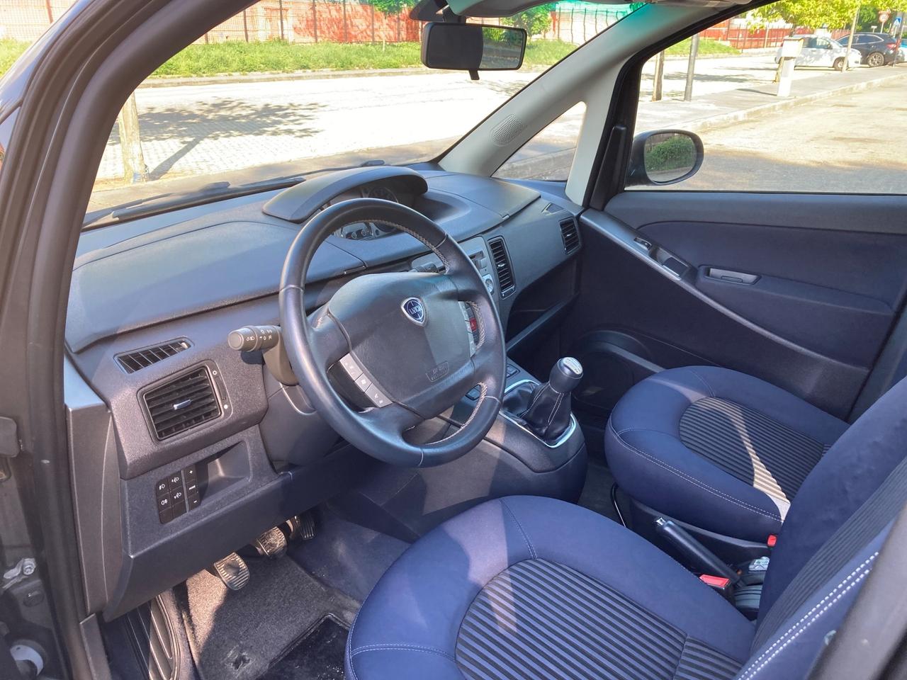 Lancia MUSA 1.3 Multijet 16V 90 CV Oro Plus
