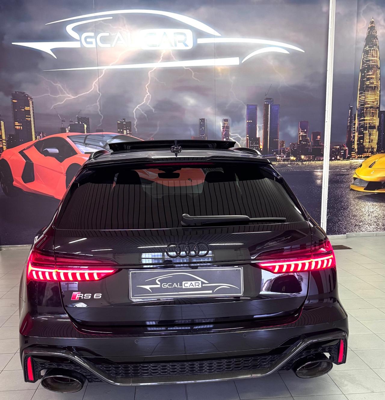 AUDI RS6 600CV IVA INCLUSA OK LEASING CERTIFICATA TETTO + CARBONCERAMICI OK PERMUTE