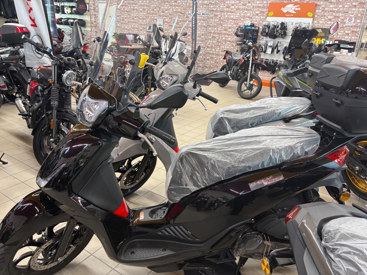 Swm C-Fly 125
