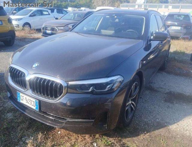 BMW 530 Touring LCI 530e Touring Business auto - GF943CD