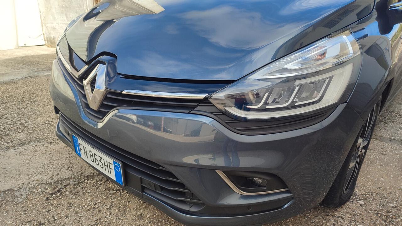 Renault Clio TETTO PANORAMICO