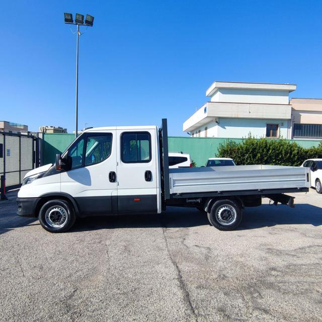 IVECO DAILY 35S12 CASSONE DOPPIA CABINA 7 POSTI - 2023