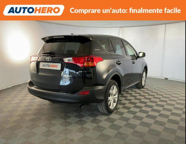 TOYOTA RAV 4 MY23 RAV4 2.2 D-CAT A/T 4WD Lounge