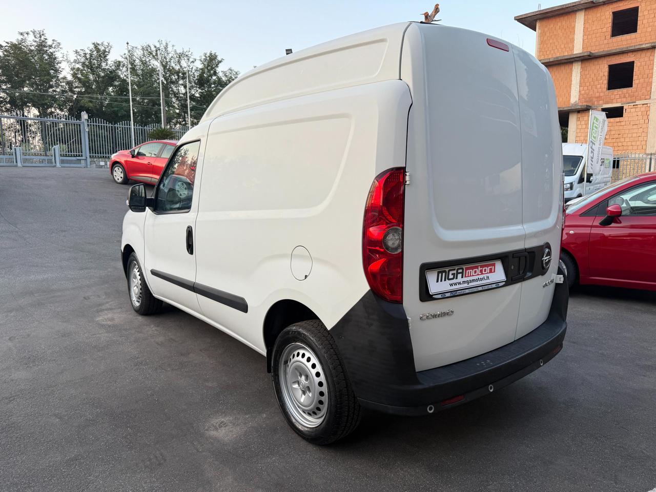 OPEL Combo 1.6 CDTI 105CV PC-TA Van Blitz (1000kg) E6