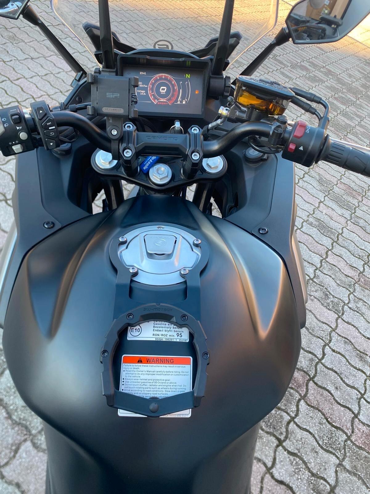 Cf Moto 650GT