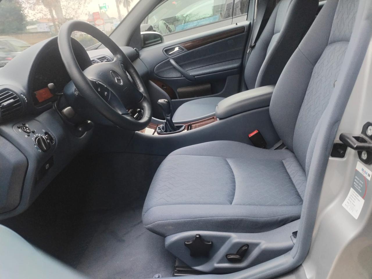 Mercedes-benz C 220 CDI cat Elegance