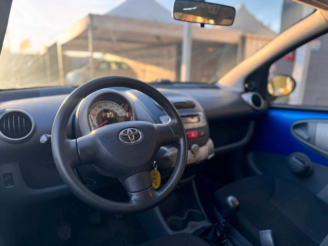 Toyota Aygo 1.0 12V VVT-i 5 porte Sol Connect