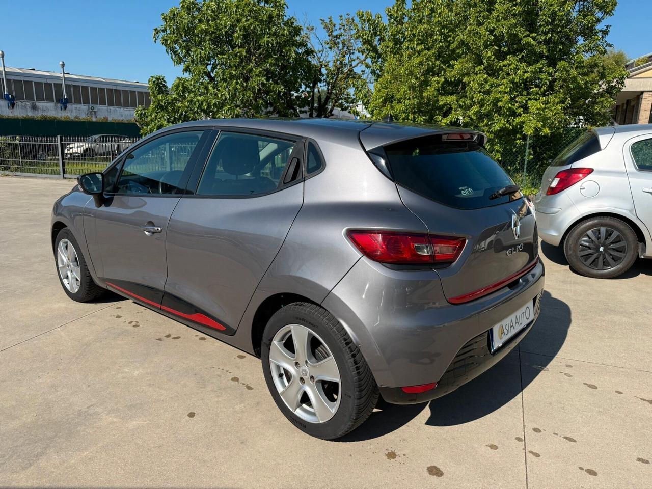 Renault Clio 1.5 dci DIESEL Live 75cv