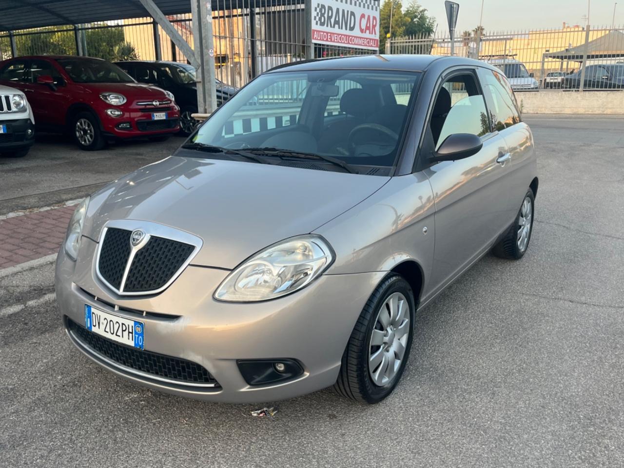 Lancia Ypsilon 1.2 Oro Unipro2009