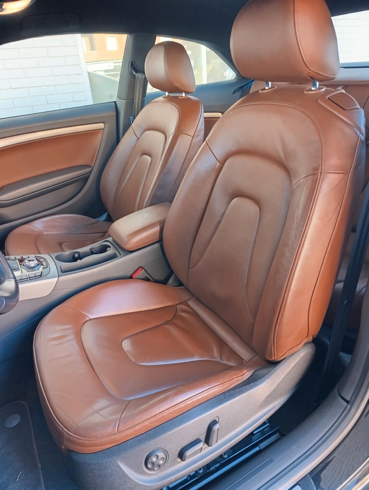 Audi A5 3.0 TDI quattro S tronic #GM