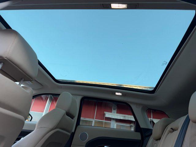 LAND ROVER Range Rover Evoque 2.2 TD4 150cv AUT. 5p. Prestige