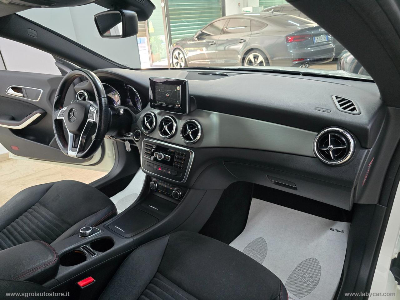MERCEDES-BENZ CLA 220 CDI Automatic Premium
