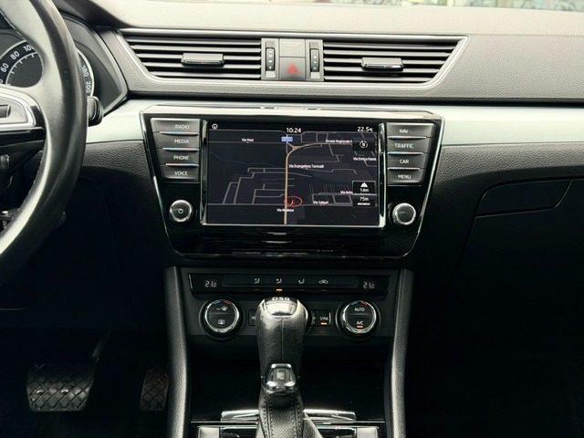 SKODA Superb 2.0 TDI 150CV DSG Wagon Style