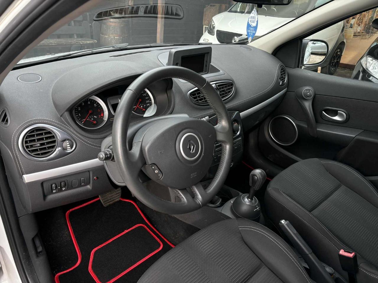 Renault Clio 1.2 16V 5 porte Dynamique