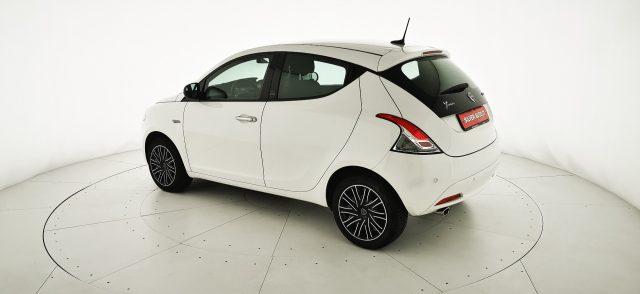 LANCIA Ypsilon 1.0 FireFly 5 porte S&S Hybrid Ecochic Gold
