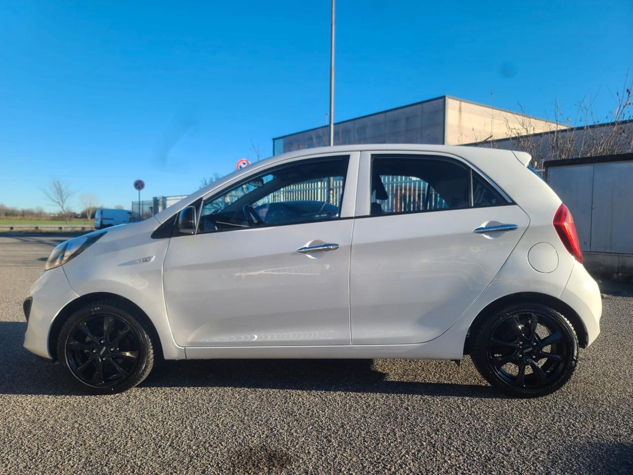 Kia Picanto 1.0 12V SOLO 49.000 KM