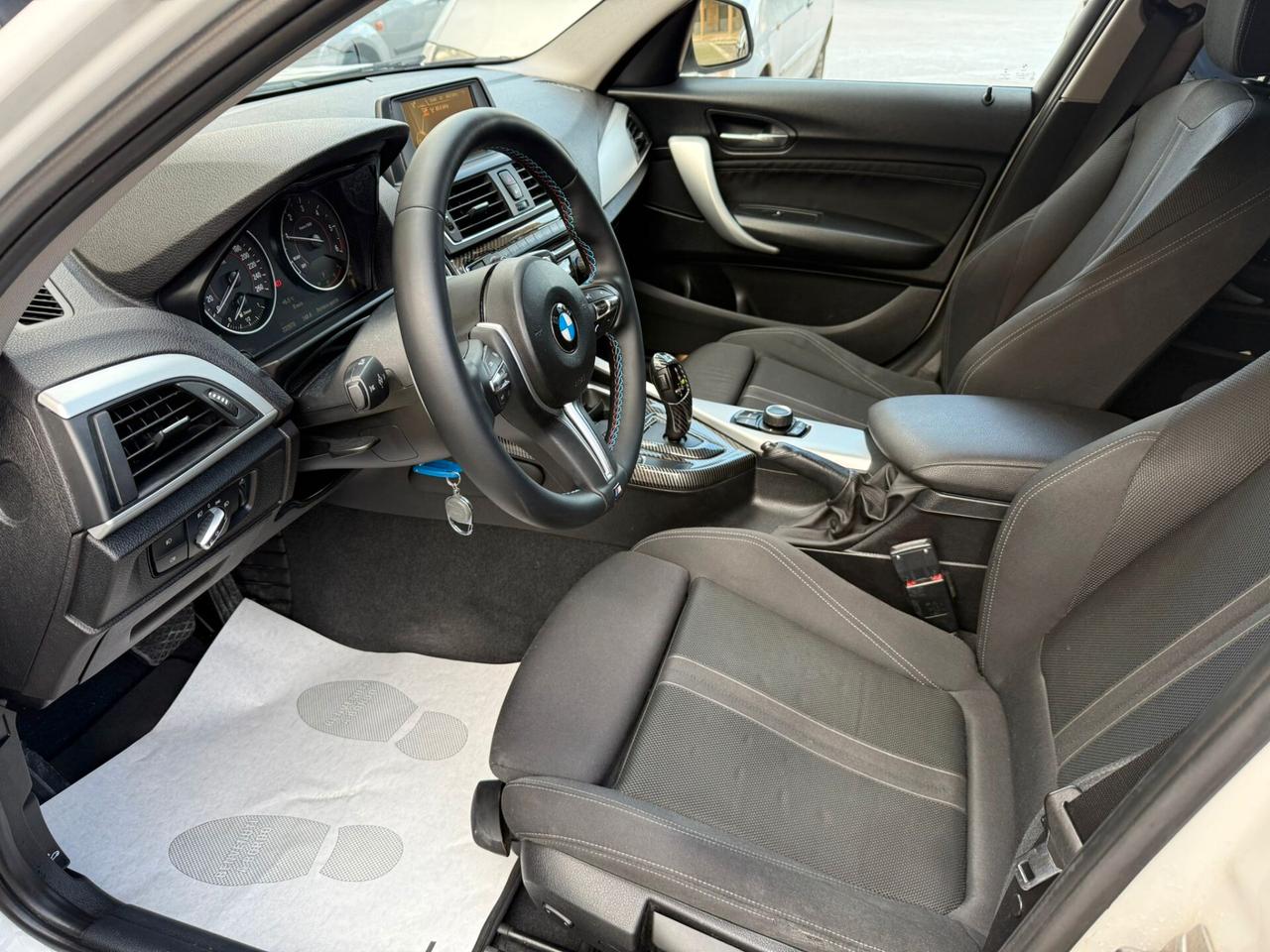 Bmw 116 116d 5p. Efficient Dynamics MSport