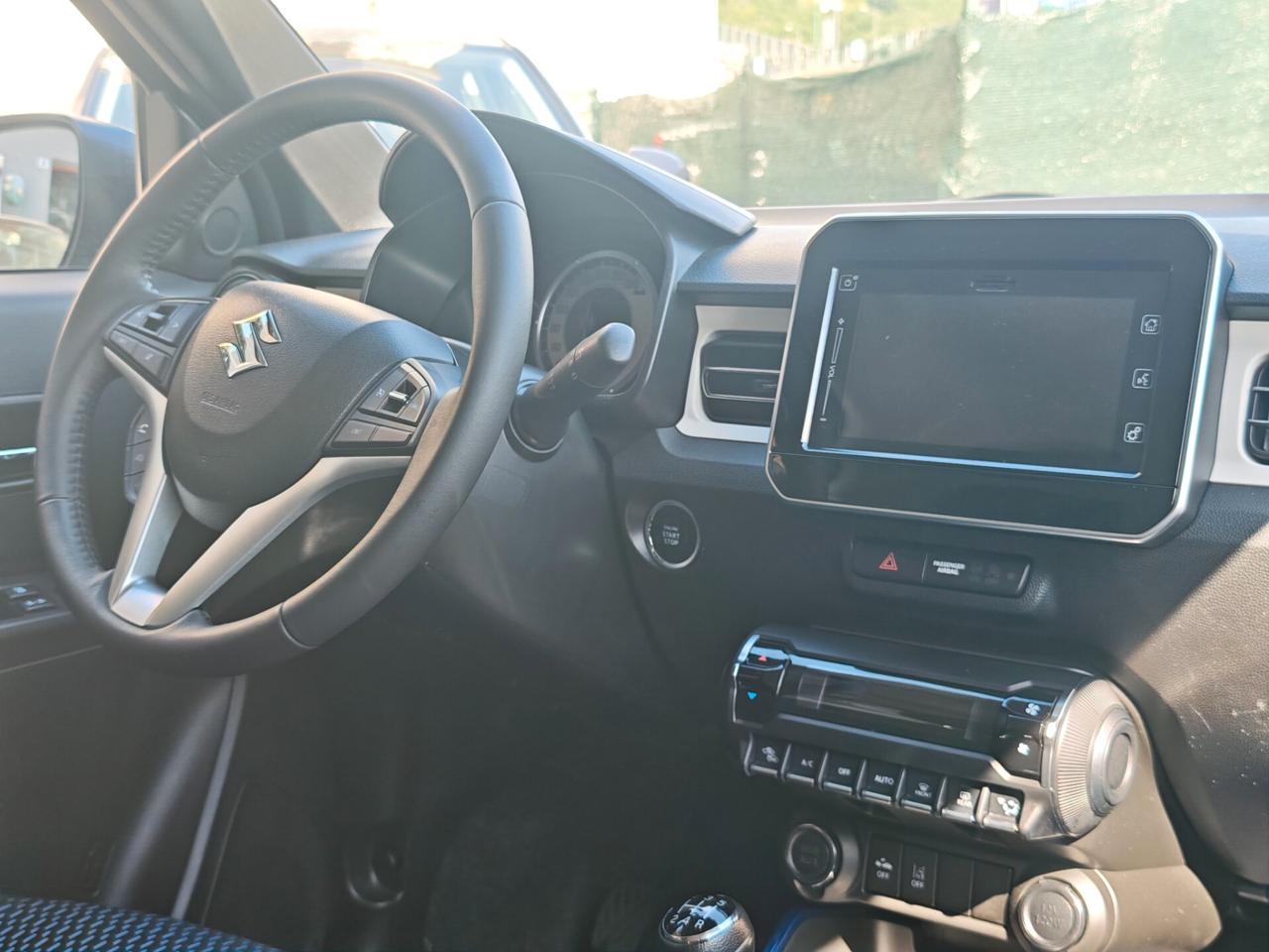 Suzuki Ignis 1.2 Hybrid Top