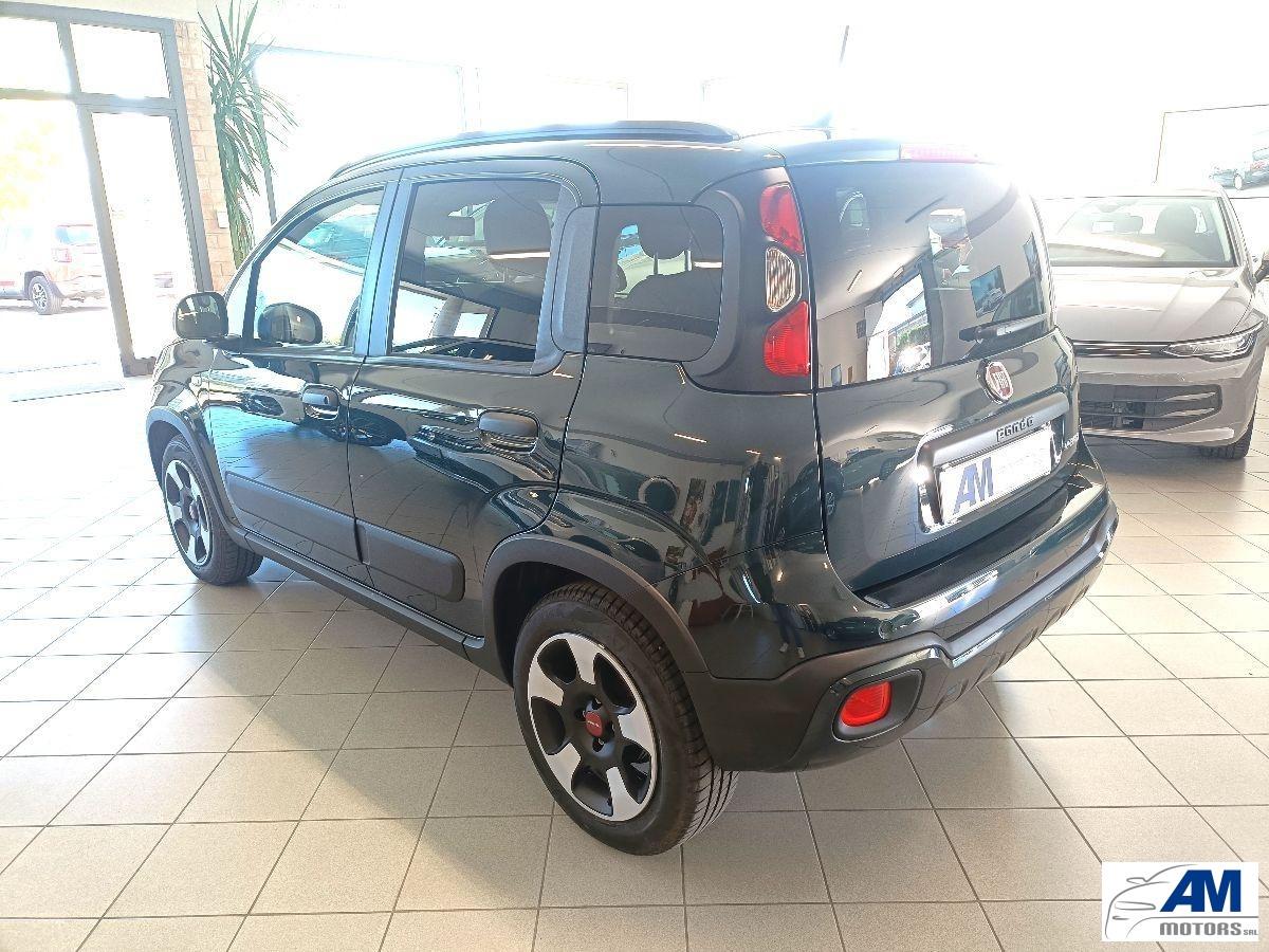 FIAT - Panda Cross firefly hybrid