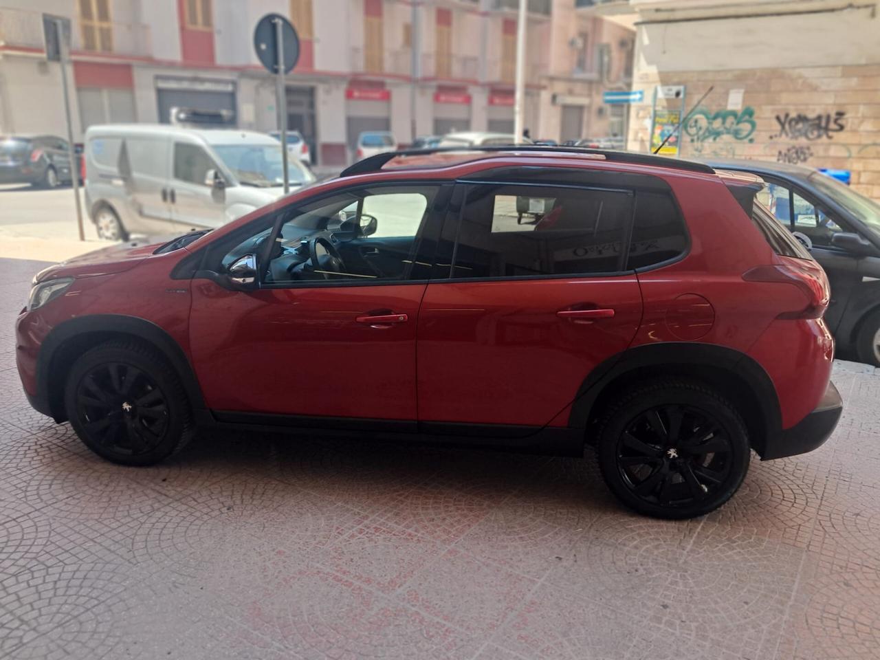 PEUGEOT 2008 1.6 Diesel GtLine-COME NUOVA-Euro9490-