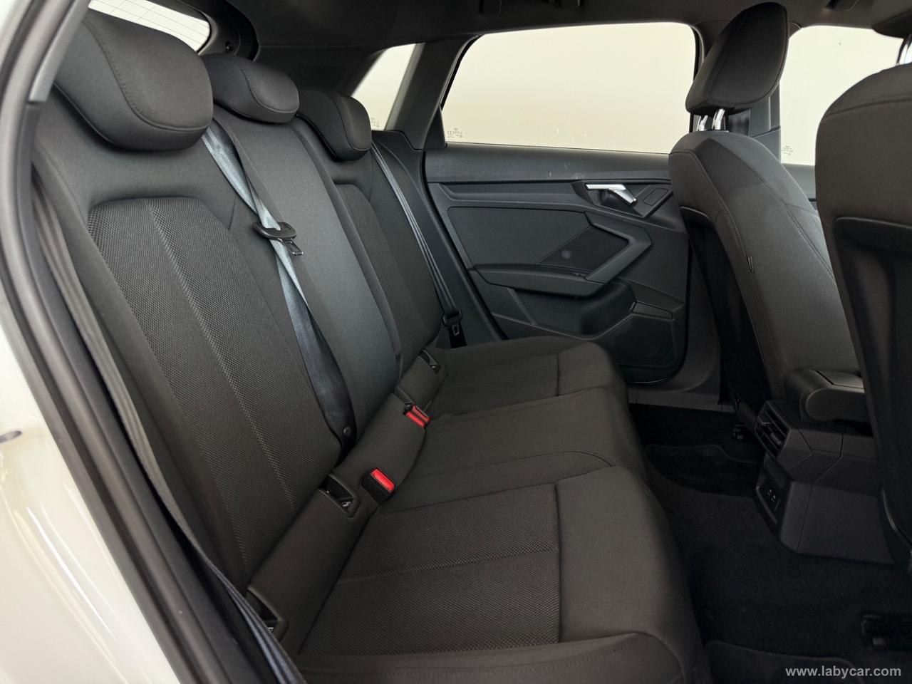 AUDI A3 SPB 30 TDI Business Advanced