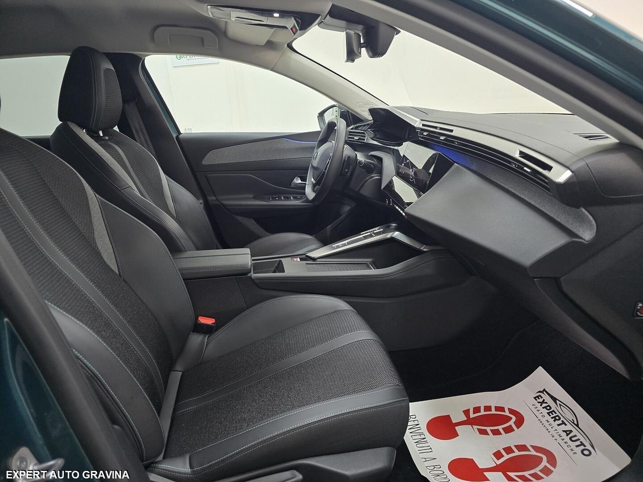 PEUGEOT 308sw 225cv HYBRID ALLURE IVA DEDUCIBILE