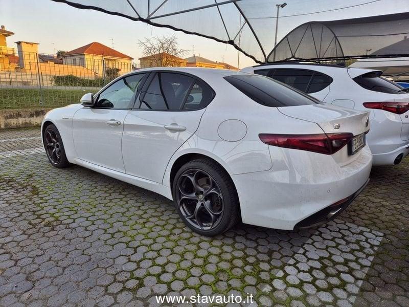 Alfa Romeo Giulia 2.2 Turbodiesel 210 CV AT8 AWD Q4 Veloce