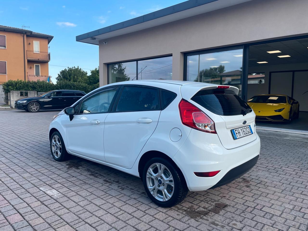 Ford Fiesta 1.5 TDCi 75CV 5 porte Business