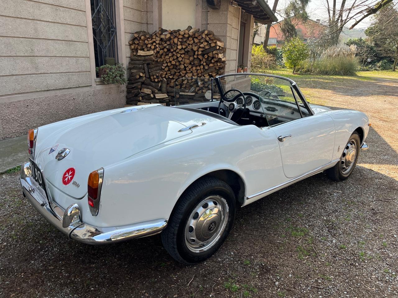 Alfa Romeo Giulia Spider