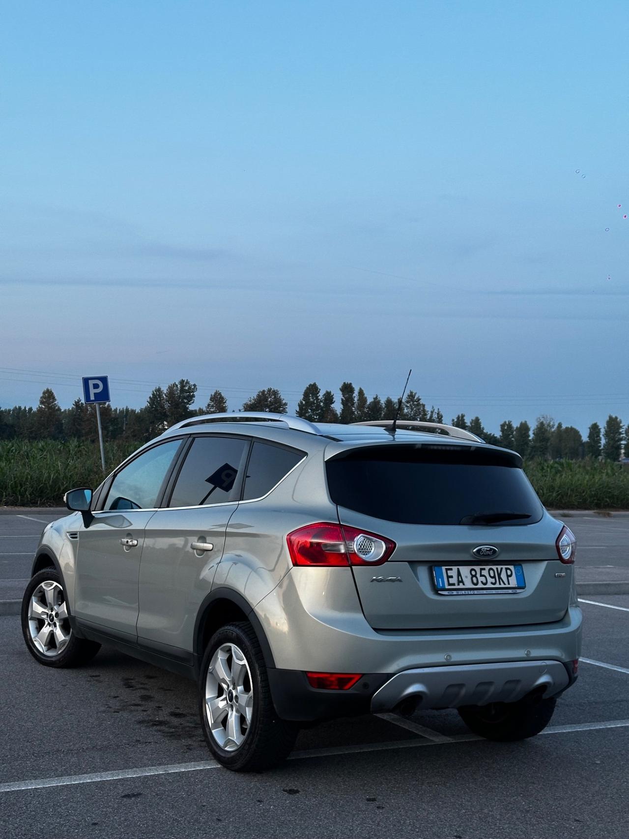 Ford Kuga 2.0 TDCi 136 CV 4WD Titanium DPF