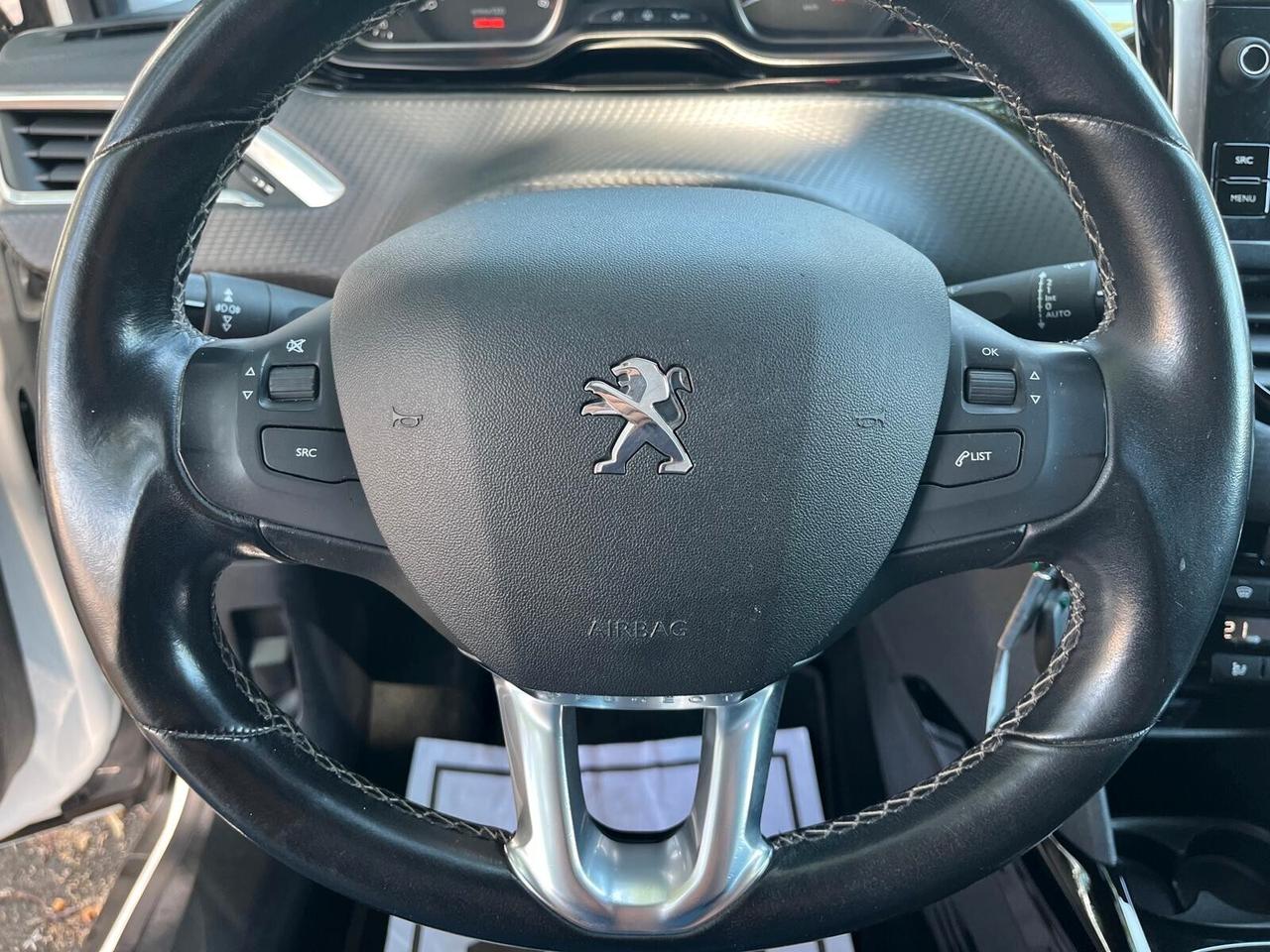 Peugeot 2008 BlueHDi 120 S&S Allure
