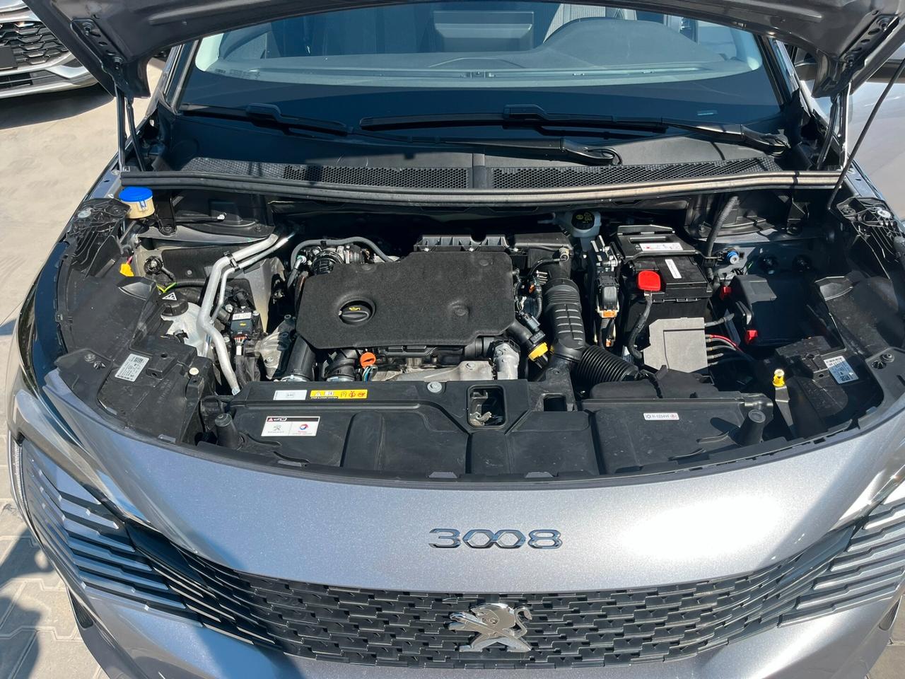 Peugeot 3008 BlueHDi 130 S&S EAT8 Allure