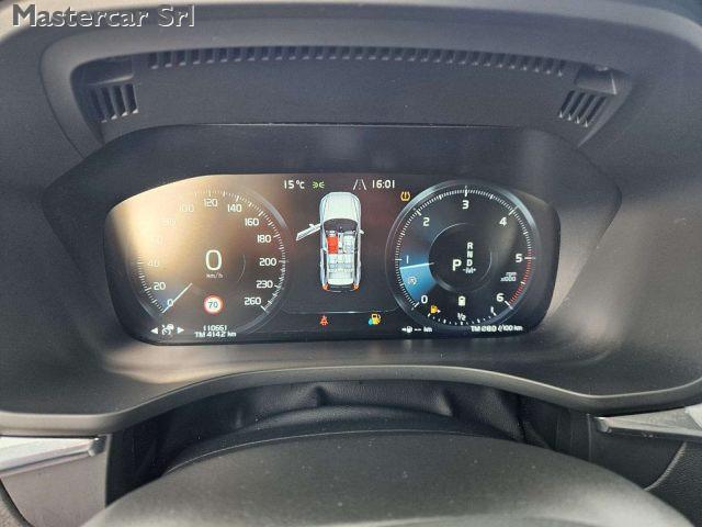 VOLVO XC60 XC60 2.0 b4 Momentum Business awd auto -GE726SL