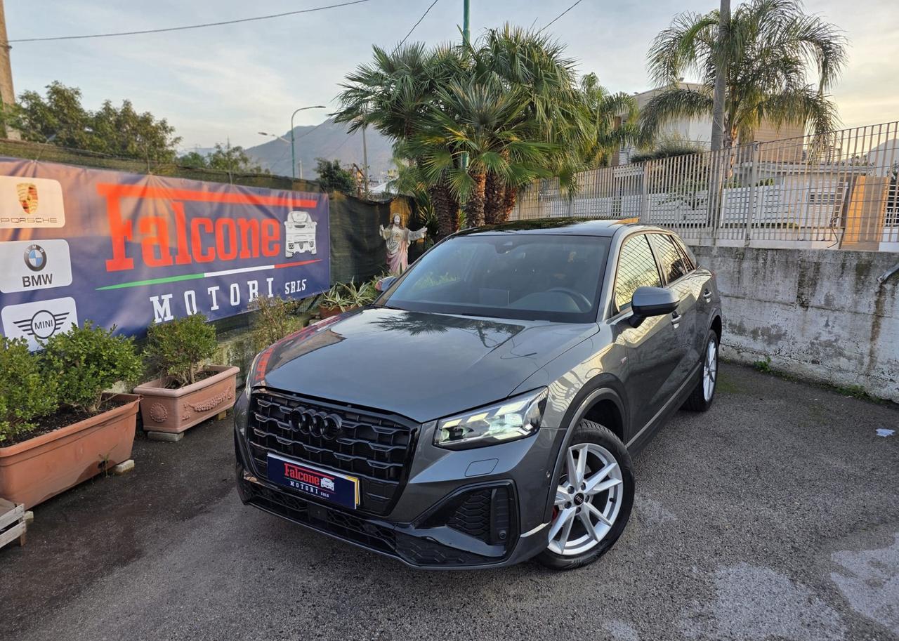AUDI Q2 3X S-LINE BLACK EDITION