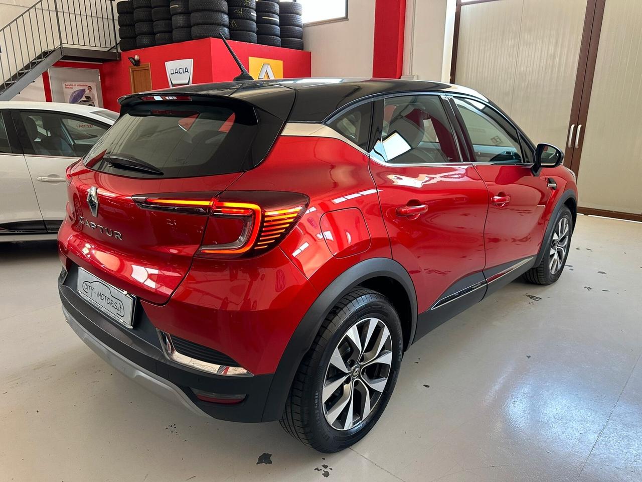 Renault Captur 1.5 Dci 115 Cv EDC Intens