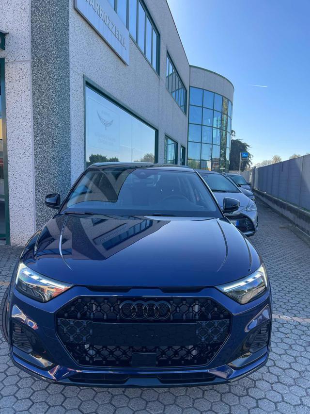 AUDI A1 allstreet 35 TFSI S tronic Identity Contrast