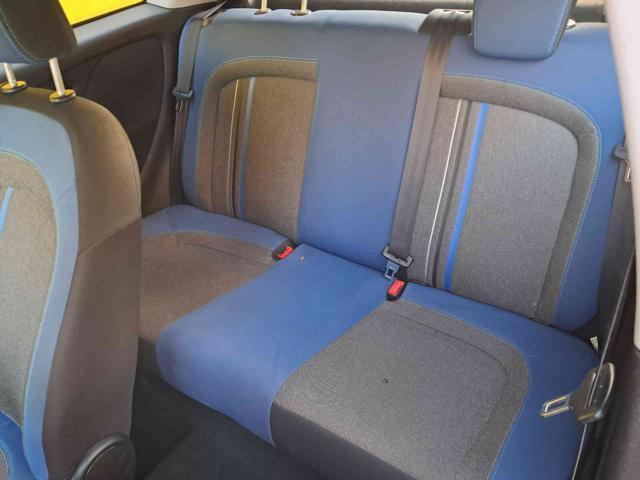 FIAT Punto 1.2 8V 3 porte Lounge NEOPATENTATI