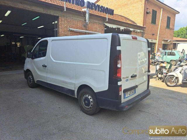 RENAULT Trafic T27 1.6 dCi 120CV + 22% IVA