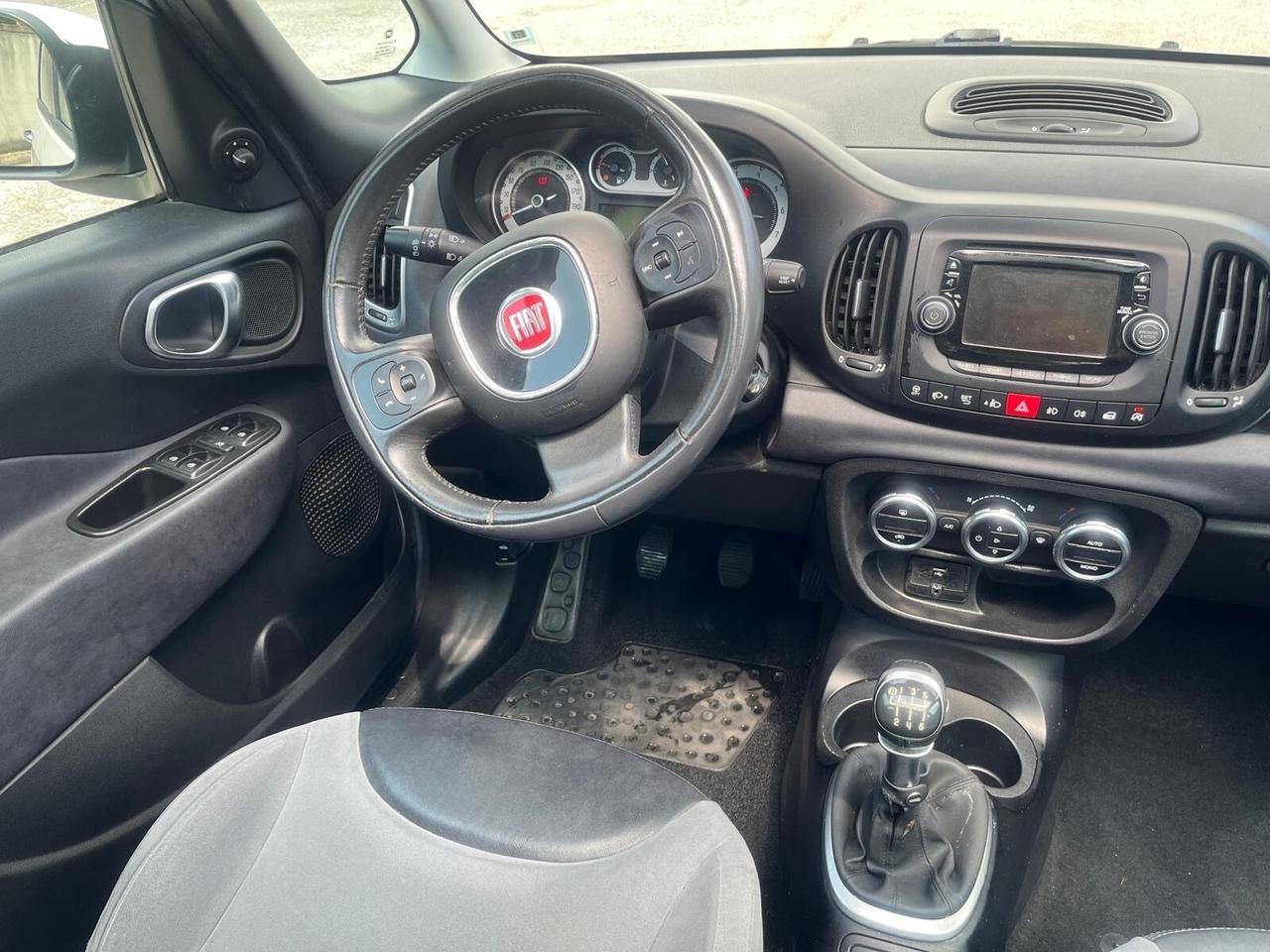 Fiat 500 L-1.6 mjt lounge-tetto apr-2013