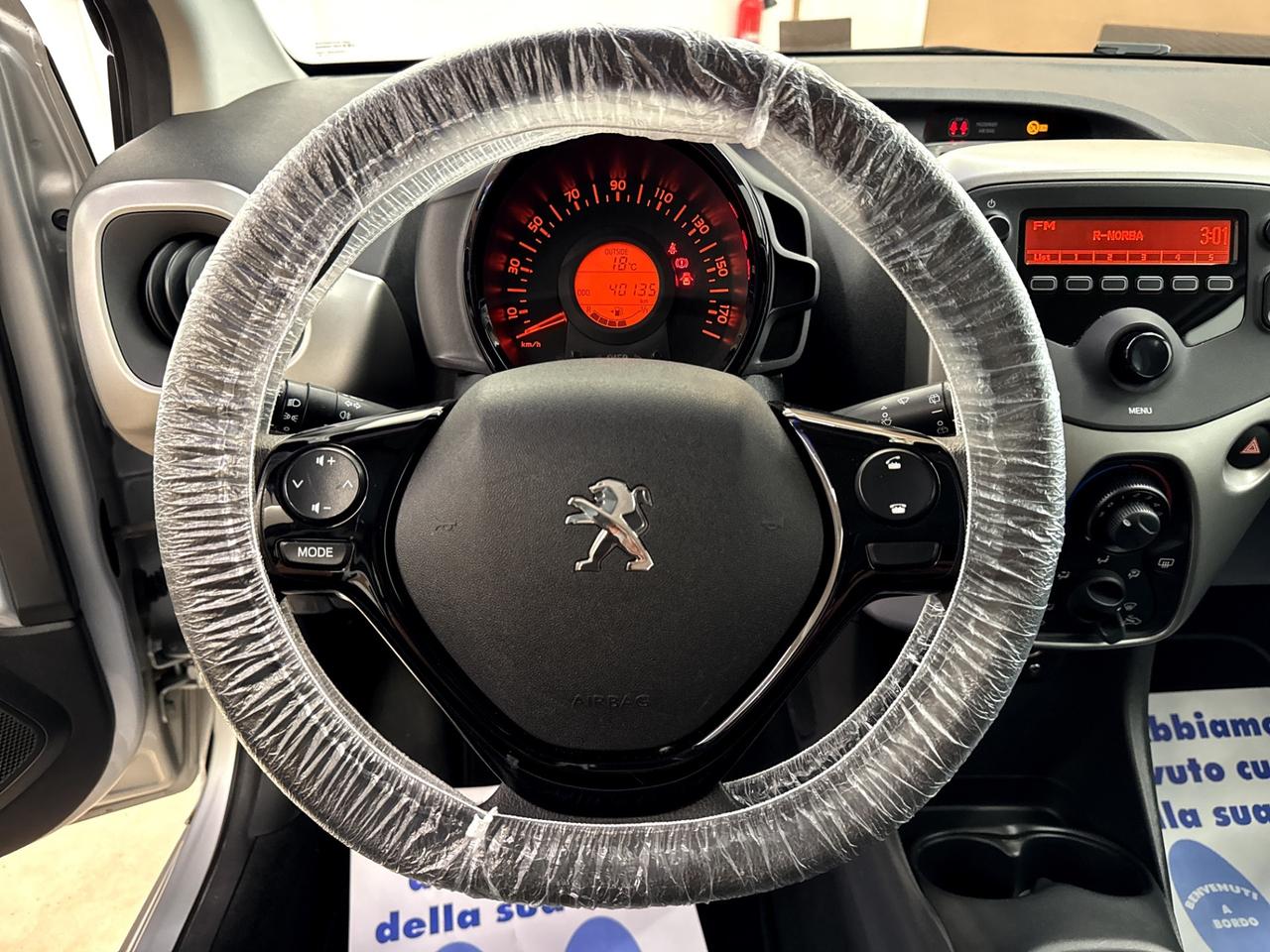 Peugeot 108 VTi 68 5 porte Allure