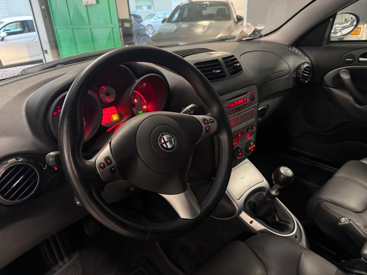 Alfa Romeo GT 1.9 MJT 16V Luxury 39.000km