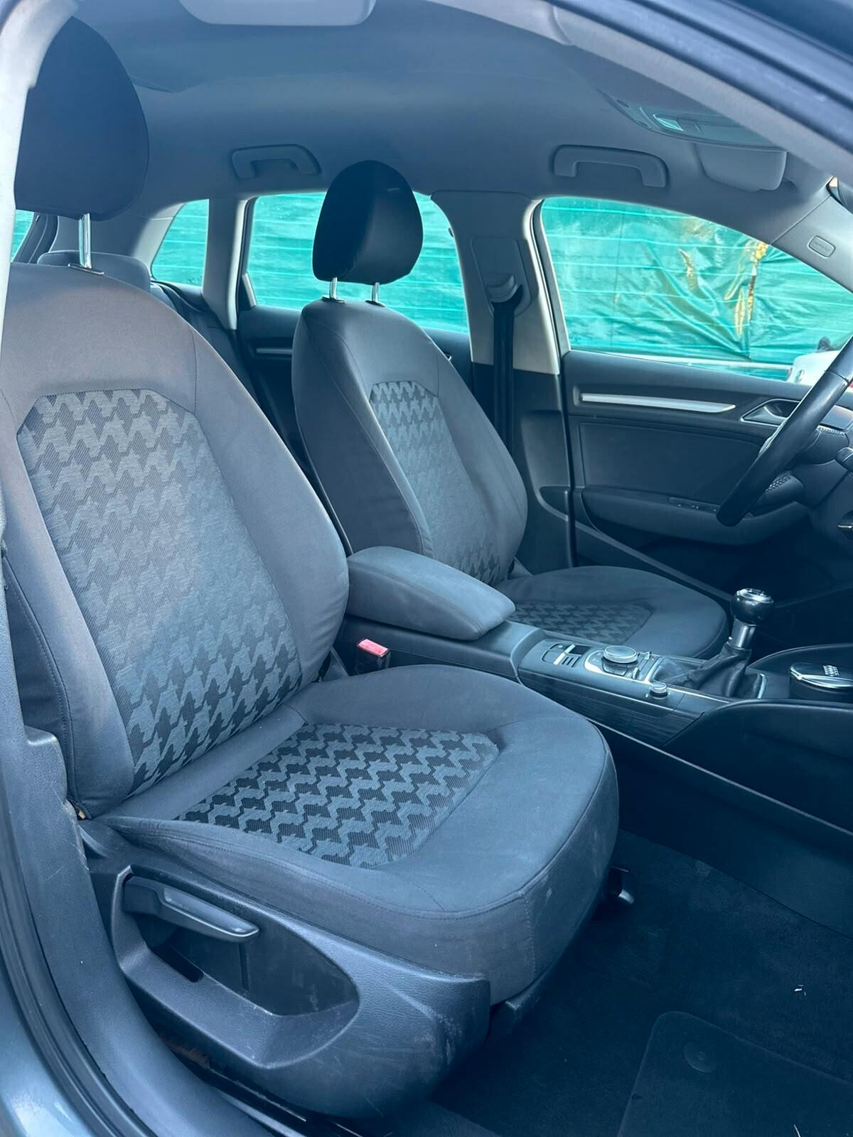 Audi A3 SPB 1.6 TDI CLEAN DIESEL AMBITION