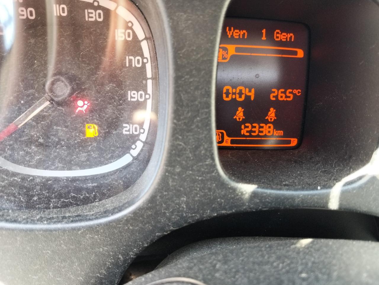 Fiat Panda 1.0 HYBRID 2024 SINISTRATA