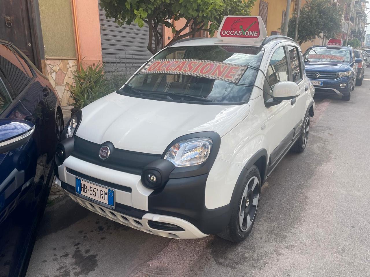 Fiat Panda 1.0 FireFly S&S Hybrid City Cross
