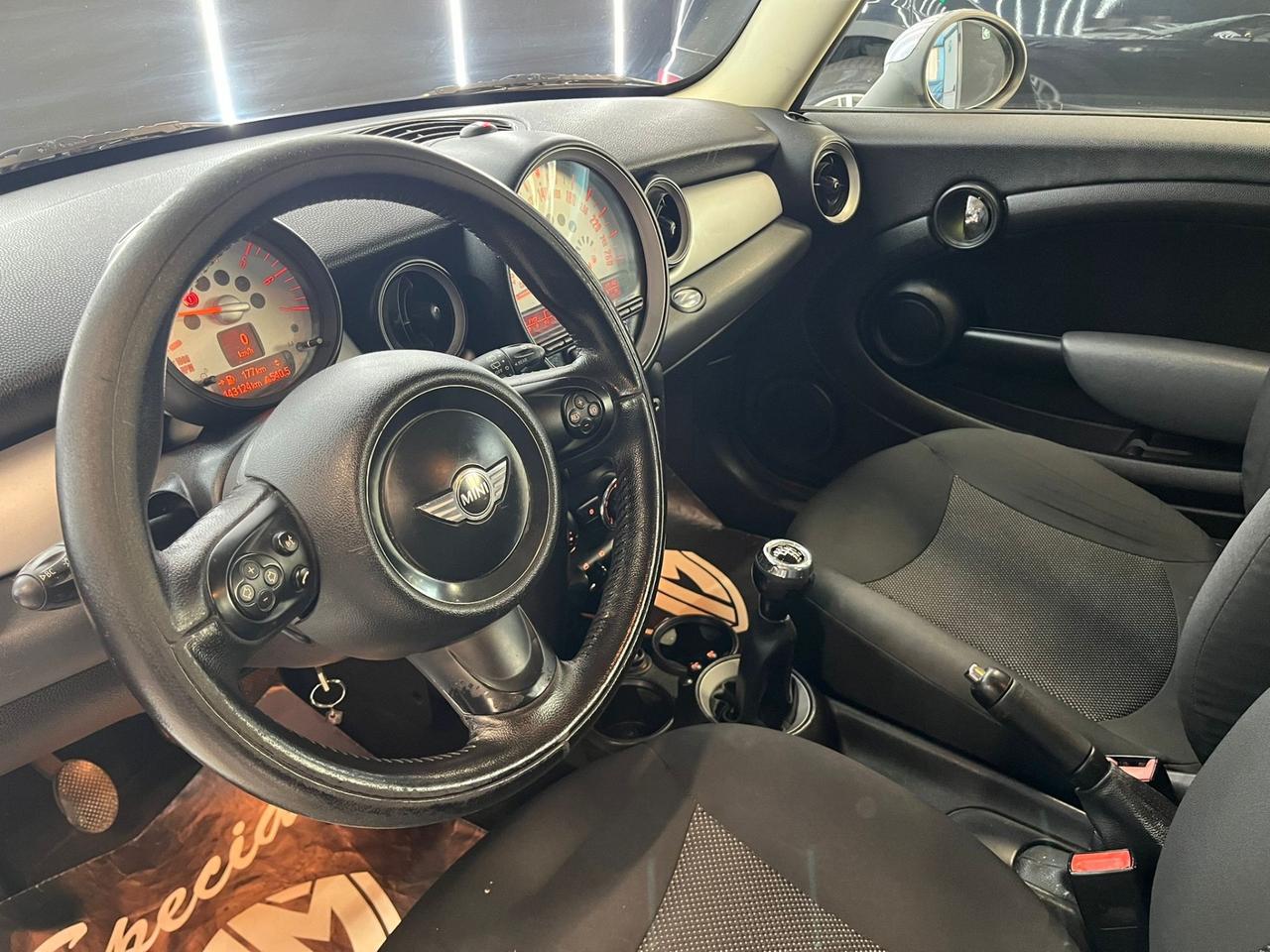 Mini 1.6 16V Cooper D OK NEOPATENTATI