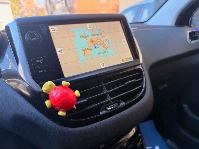 PEUGEOT 208 1.4 8V HDi 68CV 5p. Allure