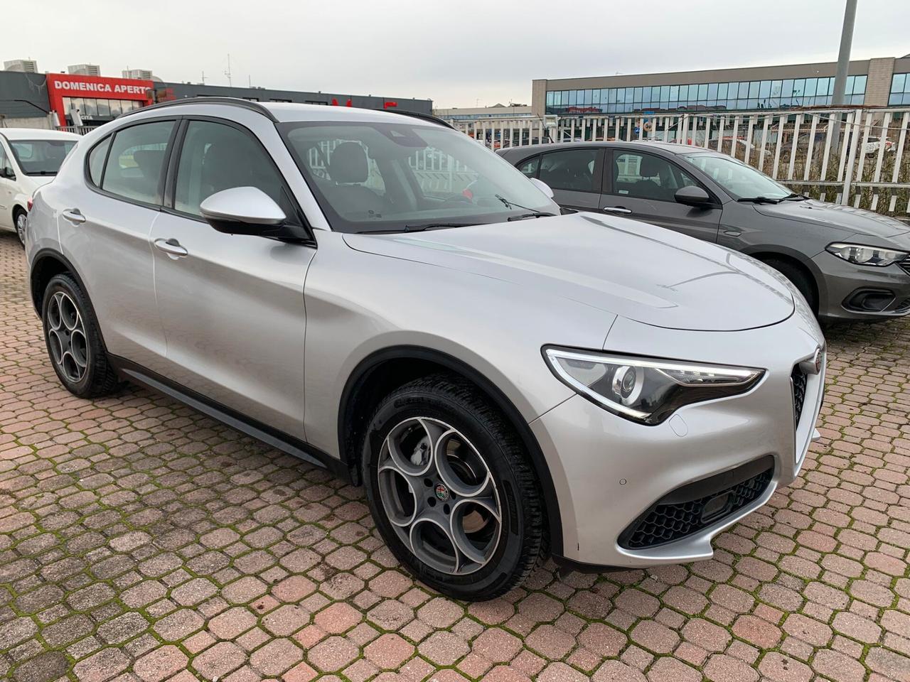 Alfa Romeo Stelvio 2.2 Turbodiesel 210 CV AT8 Q4 Super