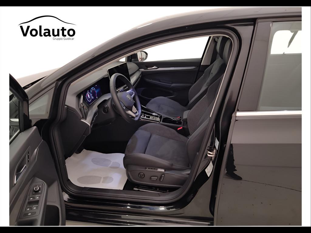 VOLKSWAGEN Golf VIII 2024 - Golf 2.0 tdi Style 150cv dsg